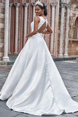 A-Line Back Hole Wedding Dresses With Pockets