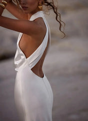 A Line Halter Neck Sleeveless Sweep Train Silk Like Satin Wedding Dress