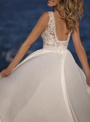 A-Line Square Neckline Sleeveless Sweep Train Chiffon/Lace Beach Wedding Dresses