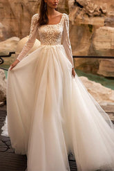 A-Line Square Neckline Tulle Wedding Dresses With Appliques Lace