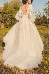 A-Line V-Neck Long Sleeves Lace/Tulle Wedding Dresses