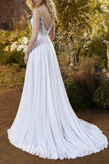 A-Line V-Neck Tulle Beach Wedding Dresses With Split Front/Appliques Lace