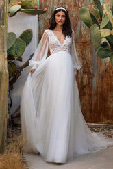 A-Line V-neck Long Sleeves Sweep Train Tulle Beach Wedding Dresses With Lace