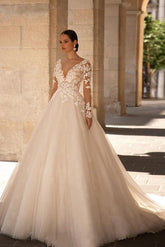 Ball-Gown Long Sleeves Lace Wedding Dresses