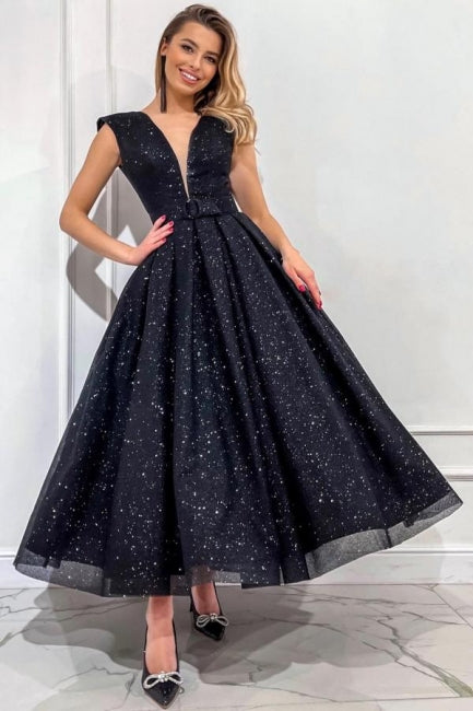 Black Wedding Guest Dress A Line V Neck Sleeveless Sequined Formal Dress