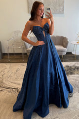 Black Prom Dress Sweetheart A Line Formal Dress With Beadings