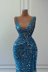Blue Sheath/Column Prom Dress Sleeveless V Neck Sequined Evening Dress
