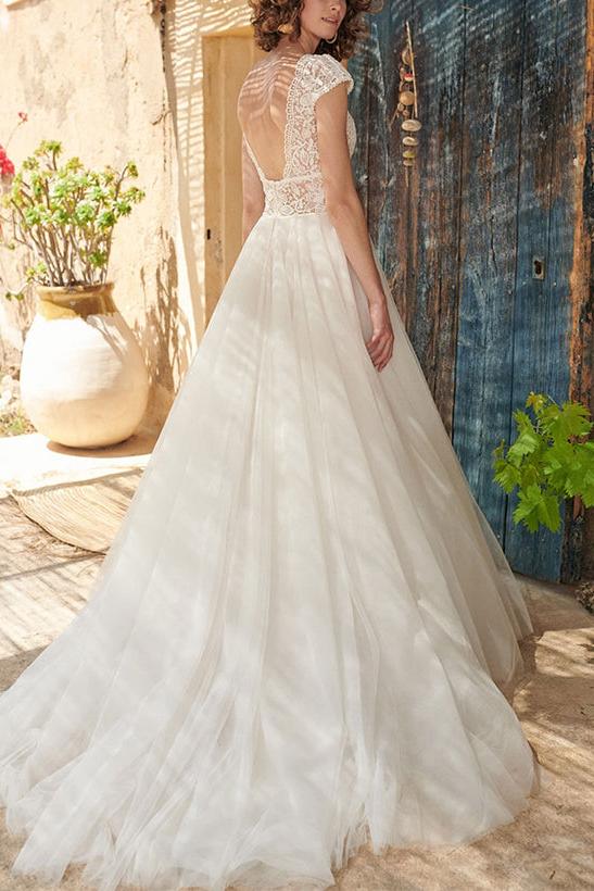 Boho A-Line V-Neck Open Back Short Sleeves Lace Tulle Wedding Dress