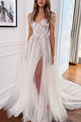 Boho A-Line V-Neck Short Sleeves Lace and Tulle Wedding Dresses With Front Split