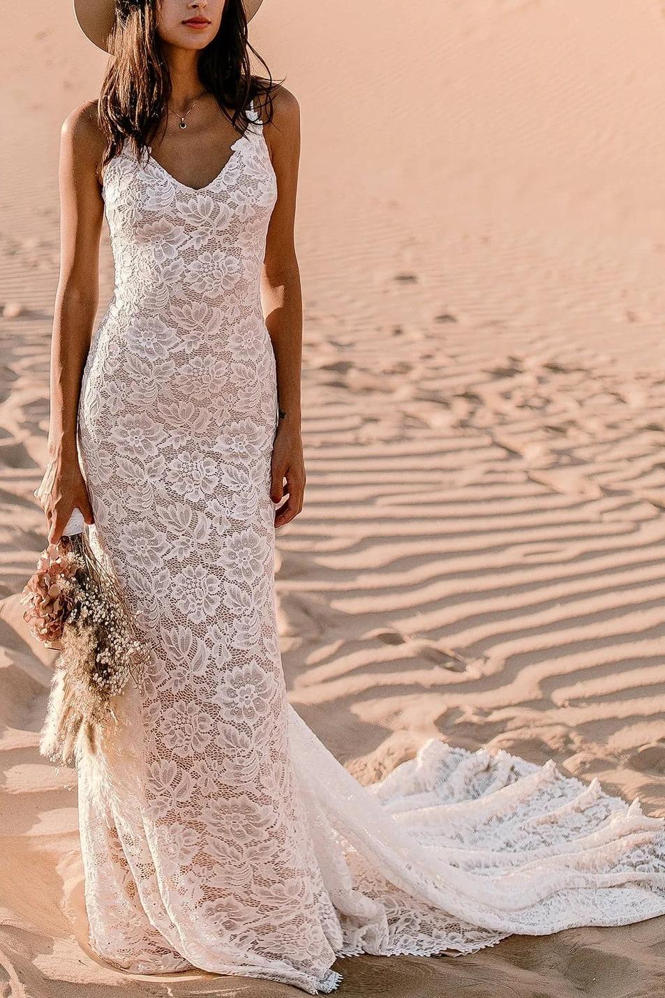 Boho Lace Open Back Mermaid Beach Wedding Dresses With Court Train