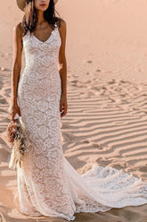 Boho Lace Open Back Mermaid Beach Wedding Dresses With Court Train
