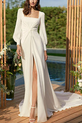 Boho Square Neckline Wedding Dresses With Long Sleeves and Chiffon Court Train
