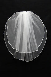 Short Lace Wedding Veil