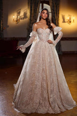 Champagne Wedding Dress Sweetheart Sleeveless Beaded Lace Princess Ball Gown Bridal Gown