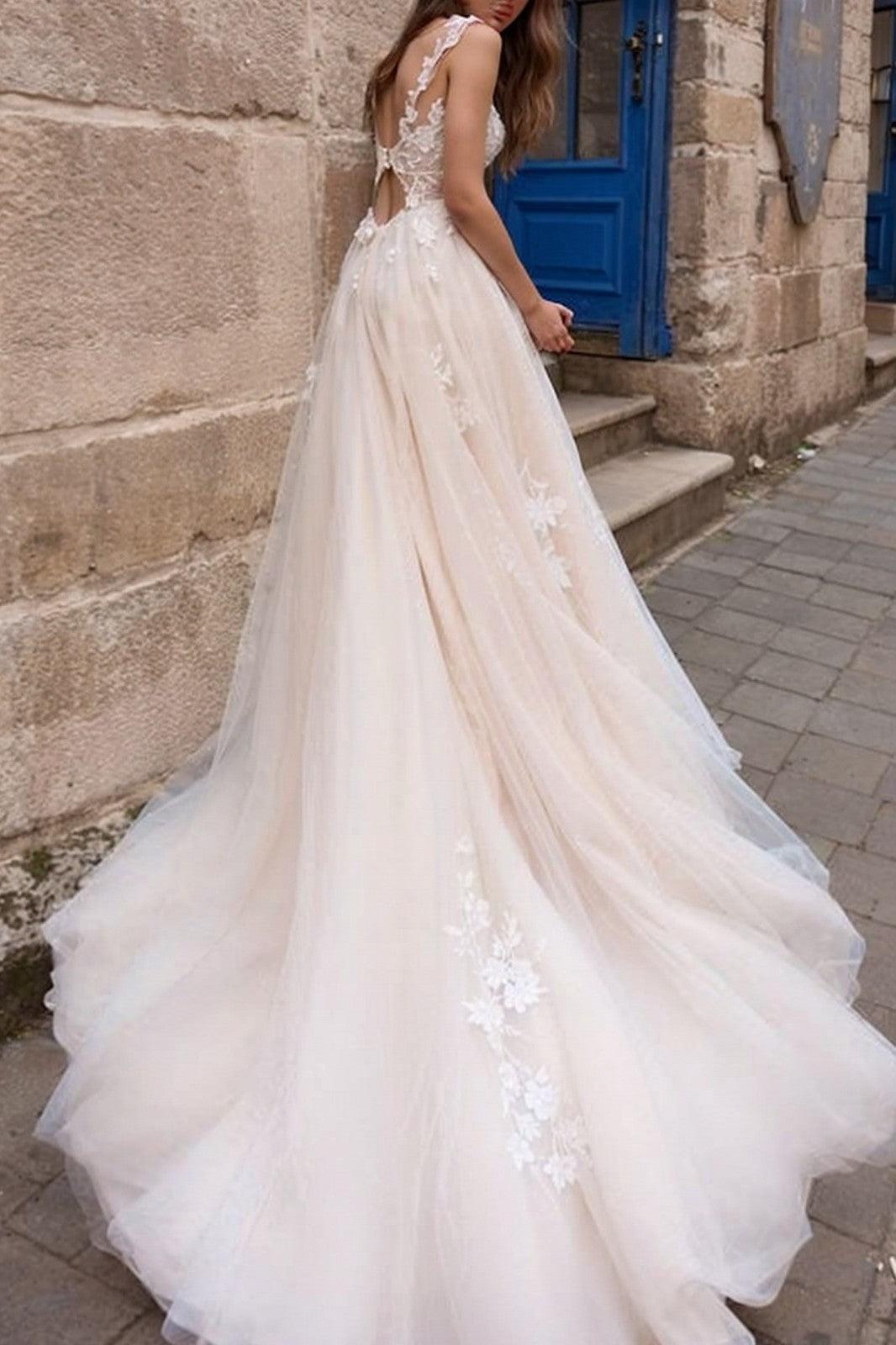 Dreamyannie Women Champagne Wedding Dress Tulle A Line Appliques Bridal Dress with Sweep Train Dreamyannie UK Dreamyannie Women Champagne Wedding Dress Tulle A Line Appliques Bridal Dress with Sweep Train Dreamyannie UK