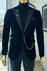 Chic Black Peaked Lapel 2 Piece Velvet Prom Suit for Men