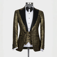 Chic Gold Jacquard Peaked Lapel 3 Piece Prom Suit