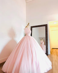 Cute Ball Gown Off Shoulder Puff Sleeves Pink Tulle Princess Gown Quinceanera Dress For Sweet 16