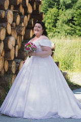 Dreamyannie A Line Plus Size Wedding Dress Off the Shoulder Lace Up Bridal Gown