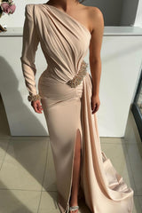 Dreamyannie Champagne Prom Dress Column One Shoulder Beaded Sleeve Panel Train Satin Formal Dress With Slit