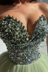 Dreamyannie Green Prom Dress Ball Gown Sweetheart Beaded Sequined Sleeveless Tulle Formal Dress With Pearls