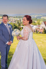 Dreamyannie Plus Size Wedding Dress 3/4 Sleeve A Line Tulle Bridal Gown with Lace Appliques