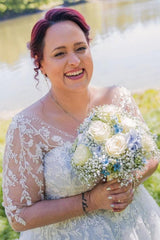 Dreamyannie Plus Size Wedding Dress 3/4 Sleeve A Line Tulle Bridal Gown with Lace Appliques