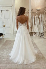 Dreamyannie Spaghetti Straps Beach Wedding Dress A Line Tulle Bridal Dress with Lace Appliques