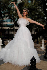Effortless A-Line Strapless White Tulle Beach Wedding Dress