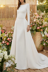 Elastic Satin Wedding Dresses Scoop Neck Long Sleeves Court Train
