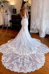 Elegant Ivory Mermaid Spaghetti Straps Backless Long Lace Wedding Dress