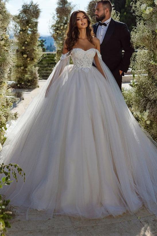 Elegant Lace/Tulle Wedding Dress with Off-The-Shoulder Long Sleeves