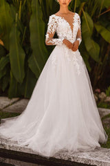 Elegant Princess Long Sleeve Lace Wedding Dress