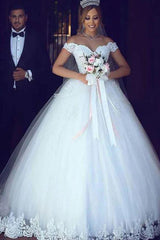 Elegant Tulle Wedding Dresses With Appliques Lace