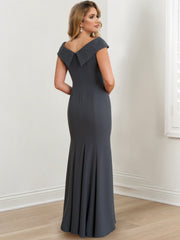 Floor-Length Mother of the Bride Sheath/Column Jewel Neck Gowns