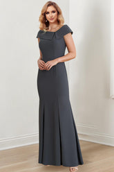 Floor-Length Mother of the Bride Sheath/Column Jewel Neck Gowns