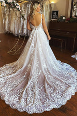 Graceful Ivory A-Line V-Neck Backless Long Lace Beach Wedding Dress