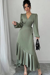 Green Sheath/Column Prom Dress Long Sleeve V Neck Satin Evening Dress