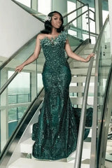 Green Mermaid Prom Dress Sleeveless Formal Evening Dress with Beadings and Rhinestones