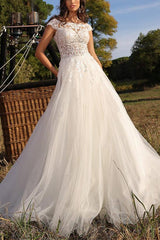 Illusion Neck A-Line Sleeveless Sweep Train Tulle Wedding Dresses With Lace