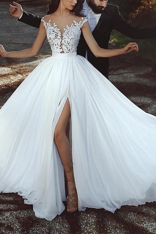 Illusion Neck Sleeveless Lace/Tulle Beach Wedding Dresses With Split Front