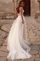Ivory A Line Spaghetti Strap V Neck Lace Sleeveless Long Tulle Bridal Gown With Appliques