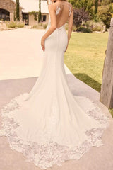 Ivory Beach Wedding Dress Mermaid Crew Neck Bridal Dress with Appliques