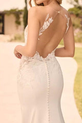 Ivory Beach Wedding Dress Mermaid Crew Neck Bridal Dress with Appliques