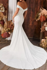 Ivory Beach Wedding Dress Mermaid Off the Shoulder Bridal Dress with Sweep Train
