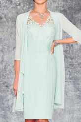 Knee-Length V-Neck Sheath/Column Mother of the Bride Dresses