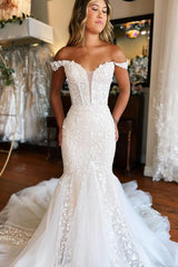 Long Mermaid Wedding Dress Off The Shoulder Lace Sleeveless Bridal Gown With Train