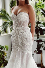 Long Mermaid Wedding Dress Strapless Lace Sequined Bridal Gown With Train