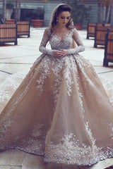 Luxurious Long Sleeves Beaded Ball Gown Appliques Wedding Dress