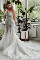 Mermaid Beach Wedding Dress Strapless Lace Sequined Bridal Gown With Train